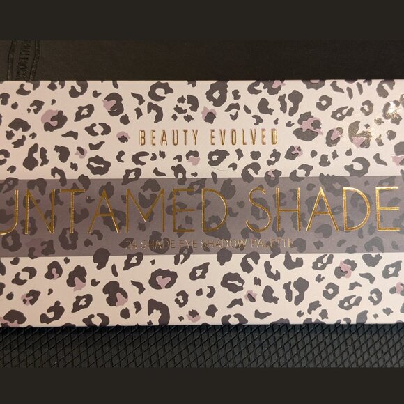 Beauty Evolved, “Untamed Shades” Eyeshadow Palette – 24 Shades | New - Picture 3 of 8